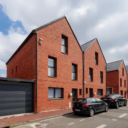 Semesterbostad La Maison De Rania - Moins Dun Km De La Gare Tourcoing