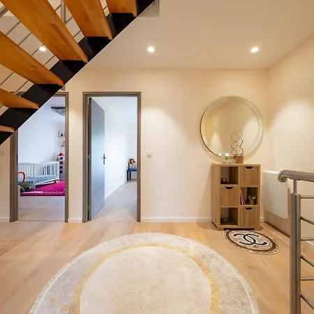 La Maison De Rania - Moins Dun Km De La Gare Semesterbostad *